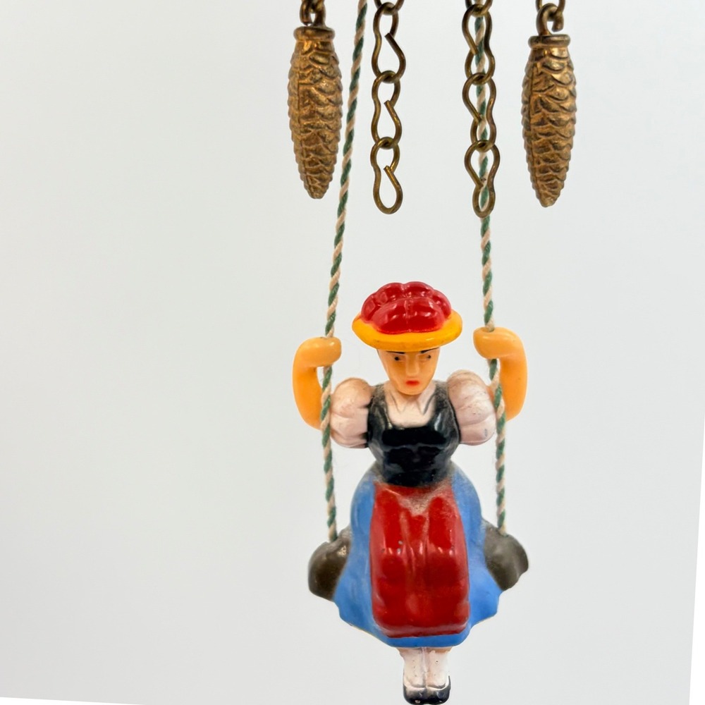 VTG Hermle Quartz 2200 German Cuckoo Clock Chalet Dancers Deer Alpine Wood House - Picture 11 of 17